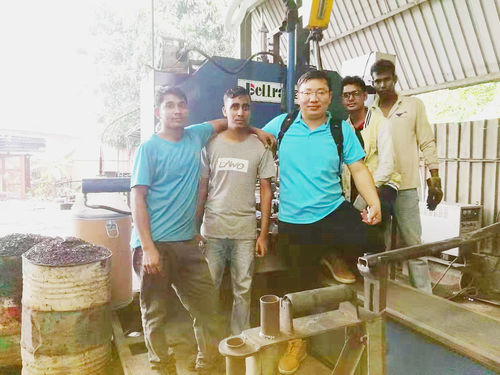 Latest company news about Getting high praise from Malaysia customer  During light pole machine Installation and commission