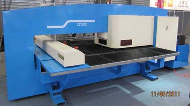 4 axis synchronised control CNC Punching Machine for turret punching press