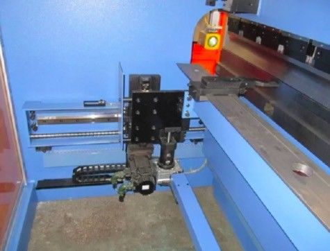 Good price High Pressure Force CNC Hydraulic Press Brake 7.5KW Motor Power 400L Oil Tank Capacity online