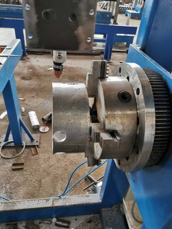 Cnc 2000mm 80mm Light Pole Door Cutting Machine