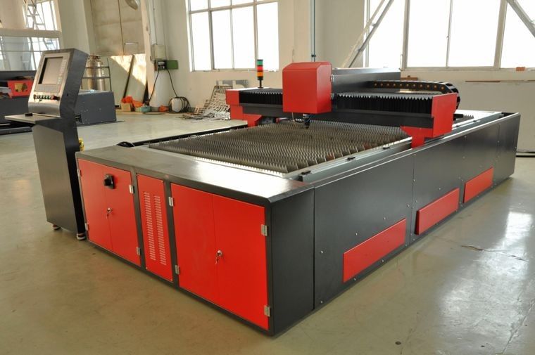 500W High precision CNC YAG Laser cutting machine 1500 X 3000 for sheet