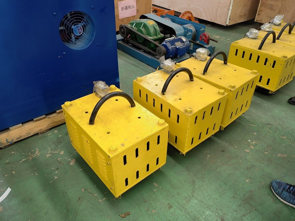 AC 380V 2.2KW Hot Dip Galvanizing Equipment Yellow Vibrator