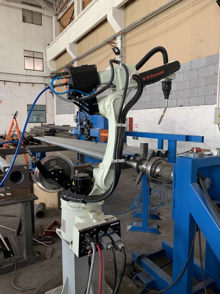 ROBOT BASE PLATE WELDING MACHINE , Model RBW3120/260 With three