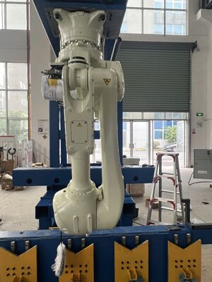White Automated Robotic Welding Machine Robotic Laser Welding