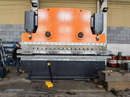 Good price 6000 KN Normal Pressure Press Brake Machine with Bending Speed 5mm/s and Plate Length 2200-7000mm online